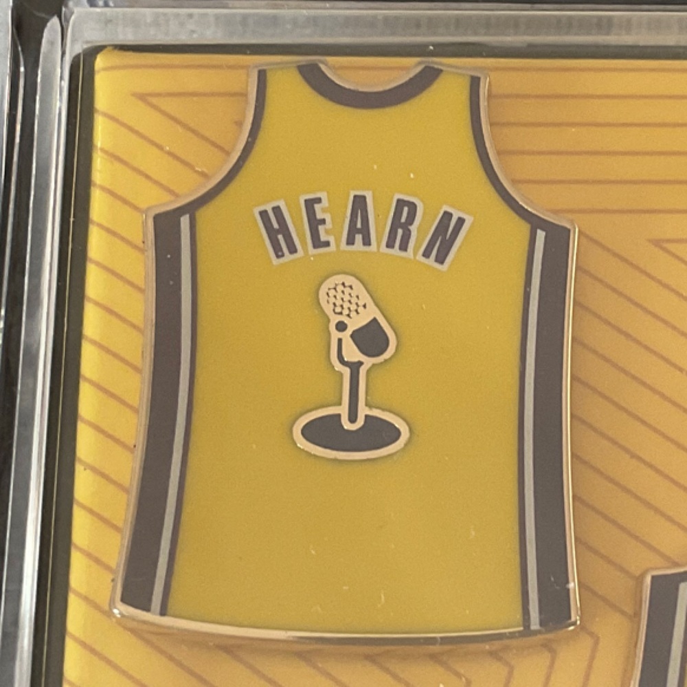Los Angeles Lakers - Pin Set The 2000s NEW - Picture 2 of 7